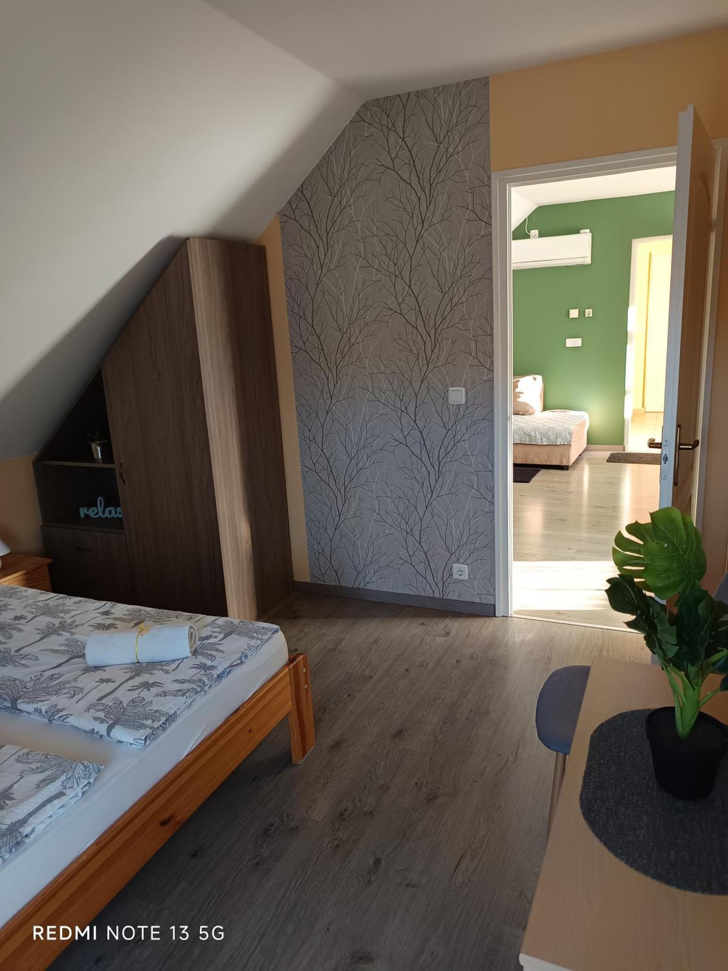 Zita Apartman エゲル エクステリア 写真